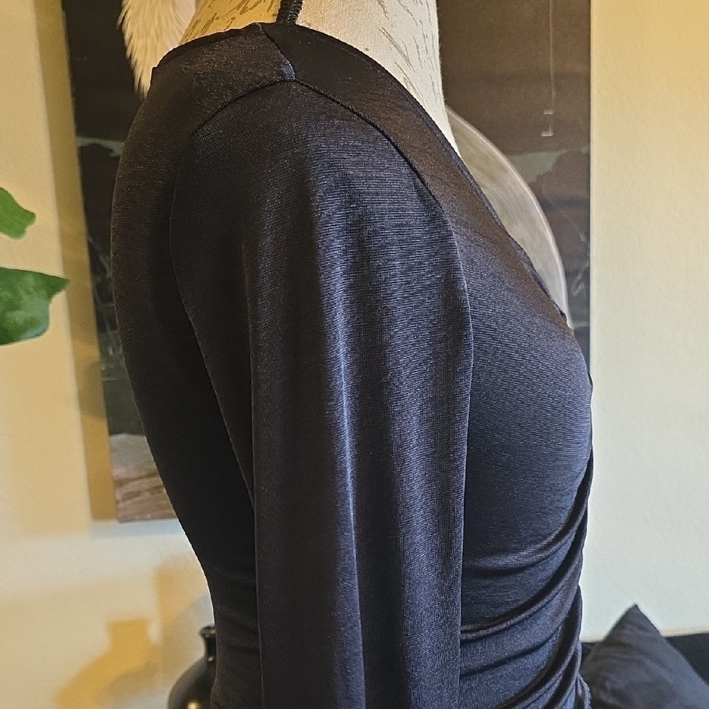 Anthropologie Flattering Black Ruched V-Neck Long Sleeve Goth Minimalist - Picture 5 of 7